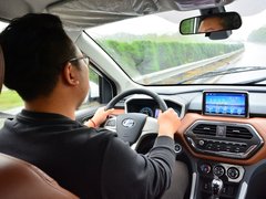 2017款 1.5L 手动航空舱