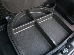 2017款 1.6L 旗舰版