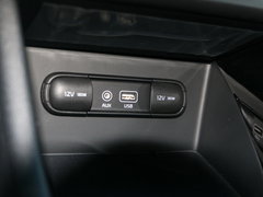 2017款 1.6L 旗舰版