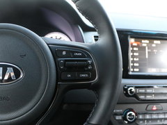 2017款 1.6L 旗舰版