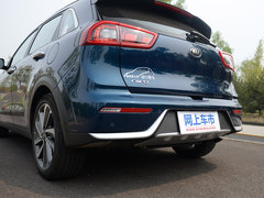 2017款 1.6L 旗舰版