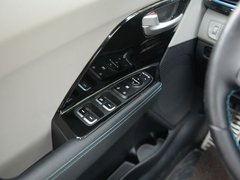 2017款 1.6L 旗舰版