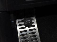 2017款 1.6L 旗舰版