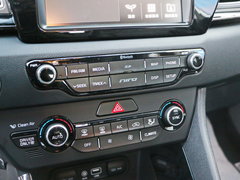 2017款 1.6L 豪华版