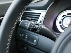 2017款 1.6L 豪华版