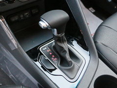 2017款 1.6L 豪华版