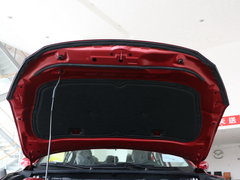 2017款 三厢 2.0L 自动尊贵型 国V/国VI