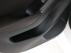 2017款 三厢 1.5L 自动尊贵型 国V/国VI