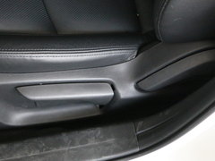 2017款 三厢 1.5L 自动尊贵型 国V/国VI