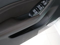 2017款 三厢 1.5L 自动尊贵型 国V/国VI