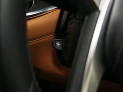 2017款 730Li 领先型
