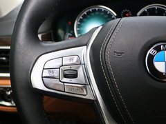 2017款 730Li 领先型