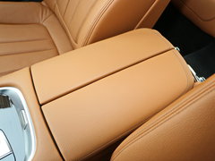 2017款 730Li 领先型