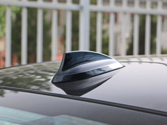 2017款 730Li 领先型