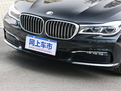 2017款 730Li 领先型