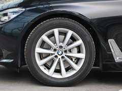 2017款 730Li 领先型