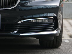2017款 730Li 领先型