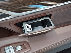 2017款 730Li 领先型