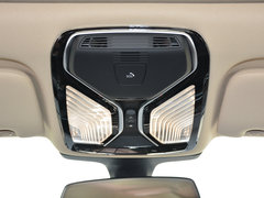 2017款 730Li 领先型