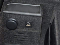 2017款 730Li 领先型