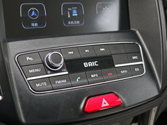 2017款 1.3T 手动尊贵型