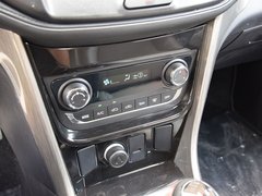 2017款 1.3T 手动尊贵型