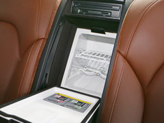 2017款 A8L 6.3 FSI W12 quattro旗舰型