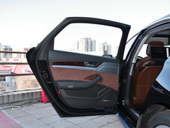 2017款 A8L 60 TFSI quattro豪华型