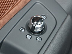 2017款 A8L 45 TFSI quattro豪华型