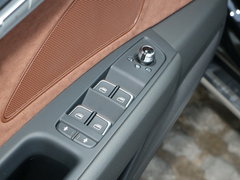 2017款 A8L 45 TFSI quattro豪华型
