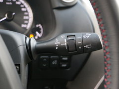 2016款 200t 全驱 F SPORT