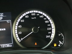 2016款 200t 全驱 F SPORT