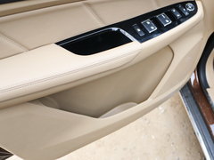 2017款 1.5T 手动尊享型7座