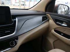 2017款 1.5T 手动尊享型7座