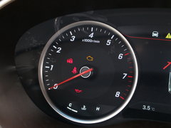 2017款 1.5T 手动尊享型7座