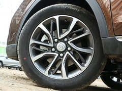 2017款 1.5T 手动尊享型7座