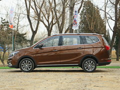 2017款 1.5T 手动尊享型7座