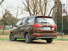 2017款 1.5T 手动尊享型7座