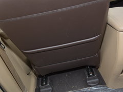 2017款 1.5T 手动尊享型7座