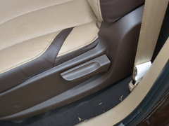 2017款 1.5T 手动尊享型7座