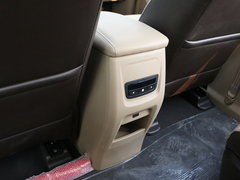 2017款 1.5T 手动豪华型7座