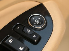 2017款 1.5T 手动豪华型7座