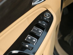 2017款 1.5T 手动豪华型7座