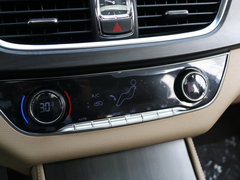 2017款 1.5T 手动豪华型7座