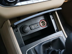 2017款 1.5T 手动豪华型7座