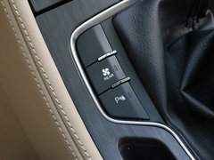 2017款 1.5T 手动豪华型7座