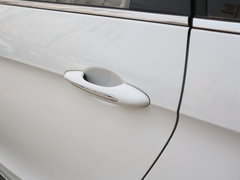 2017款 1.5T 手动豪华型7座