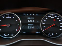 2017款 1.5T 手动豪华型7座