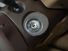2017款 1.5T 手动豪华型7座