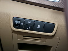 2017款 1.5T 手动豪华型7座